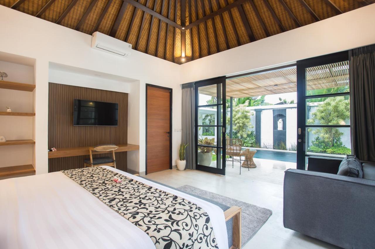 The Kon'S Villa Bali Seminyak Exterior photo