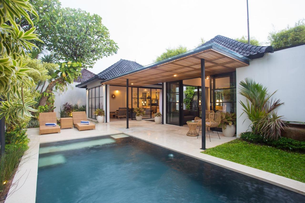 The Kon'S Villa Bali Seminyak Exterior photo