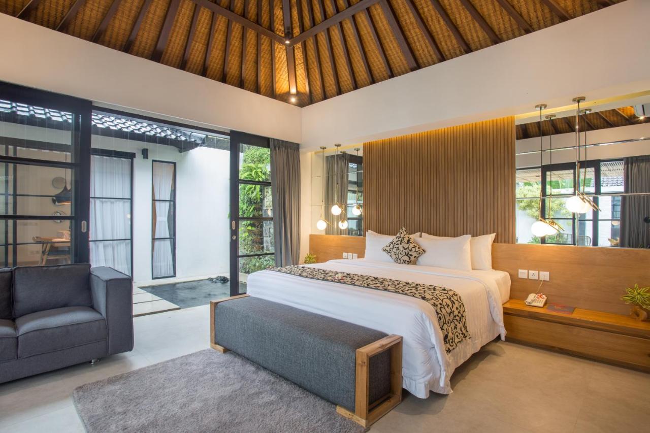 The Kon'S Villa Bali Seminyak Exterior photo
