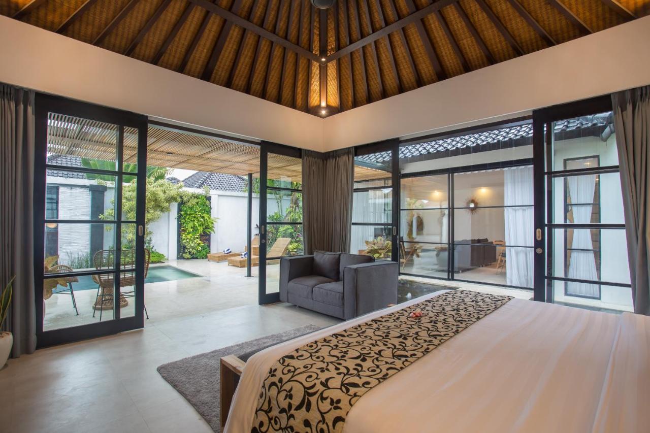 The Kon'S Villa Bali Seminyak Exterior photo