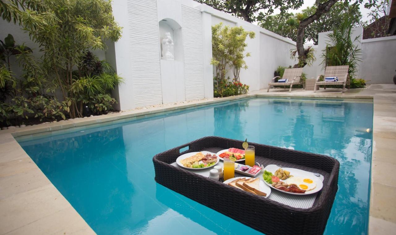 The Kon'S Villa Bali Seminyak Exterior photo