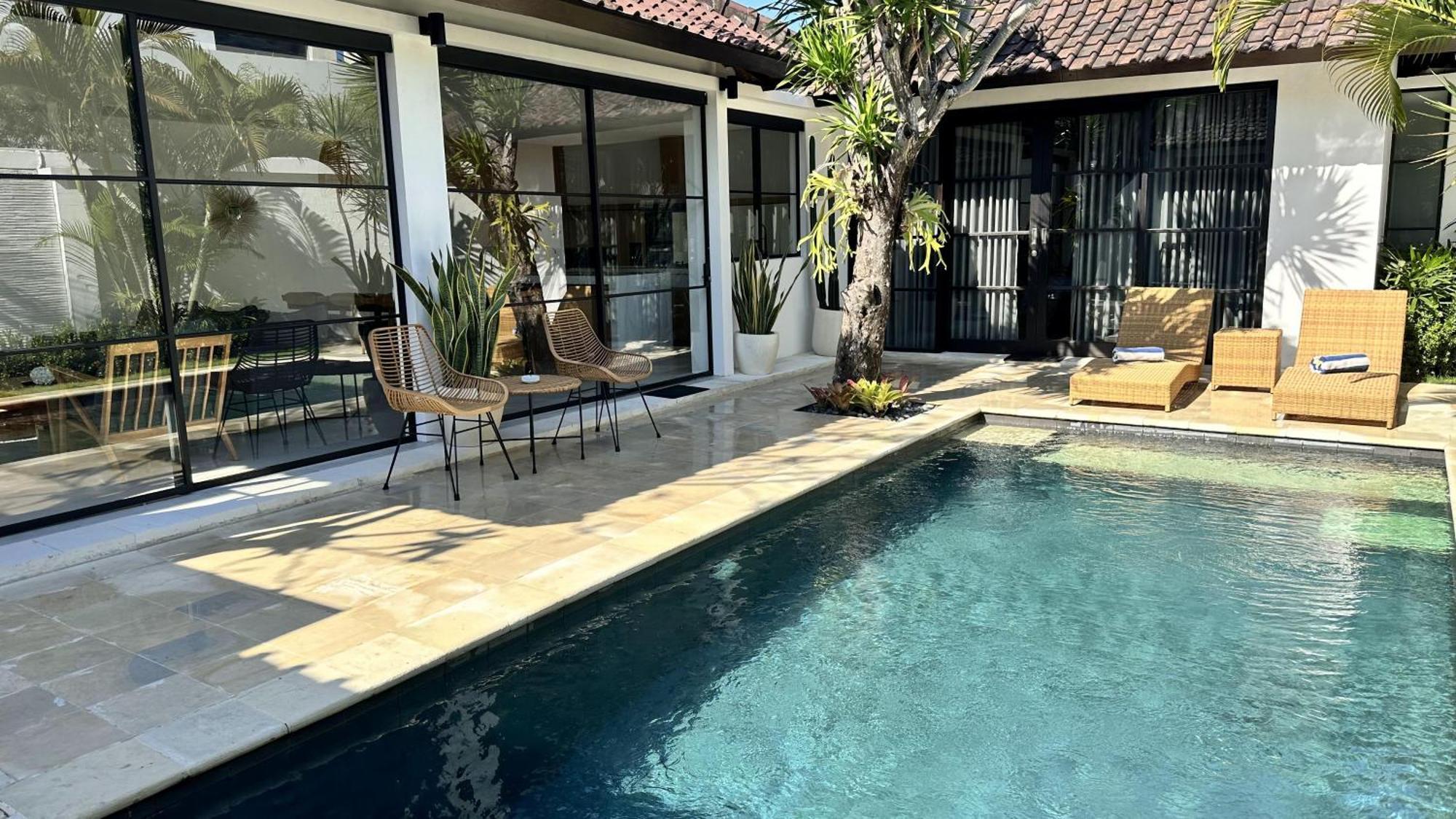 The Kon'S Villa Bali Seminyak Exterior photo
